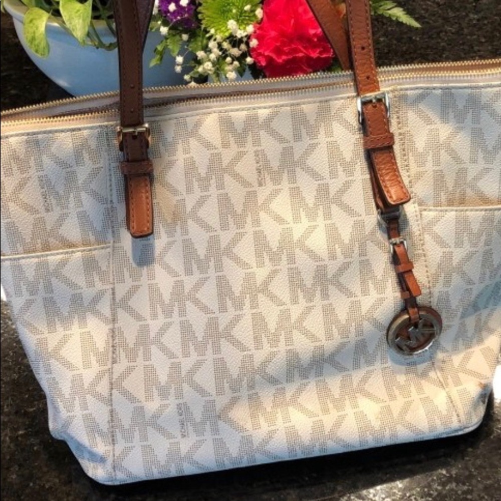 White Michael Kors purse